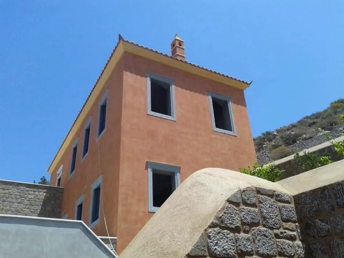Hydra construction